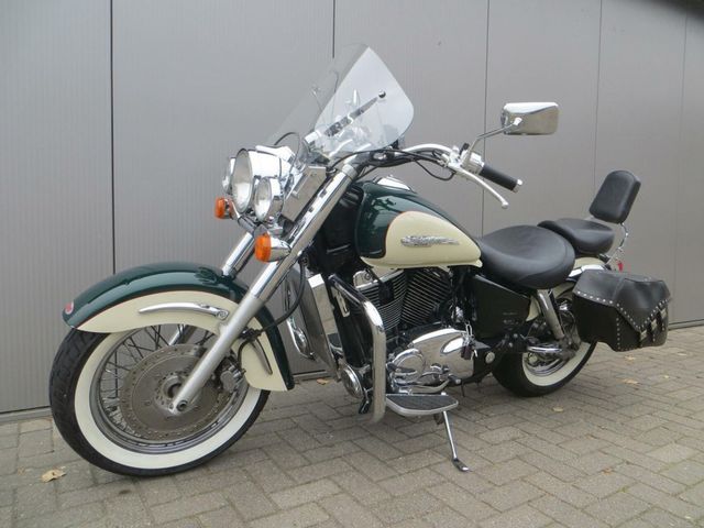 honda - vt-1100-c3-shadow