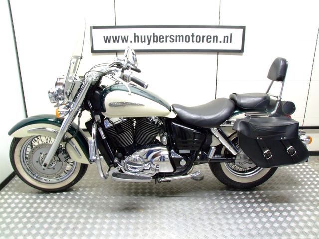 honda - vt-1100-c3-shadow