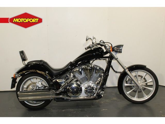 honda - vt-1300-cx-abs