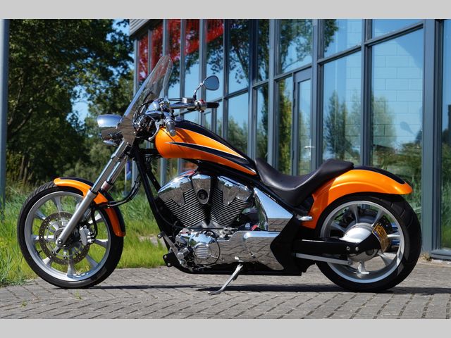 honda - vt-1300-cx-fury