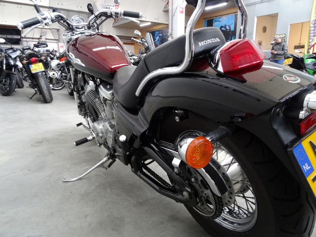 honda - vt-600-c-shadow--vlx-