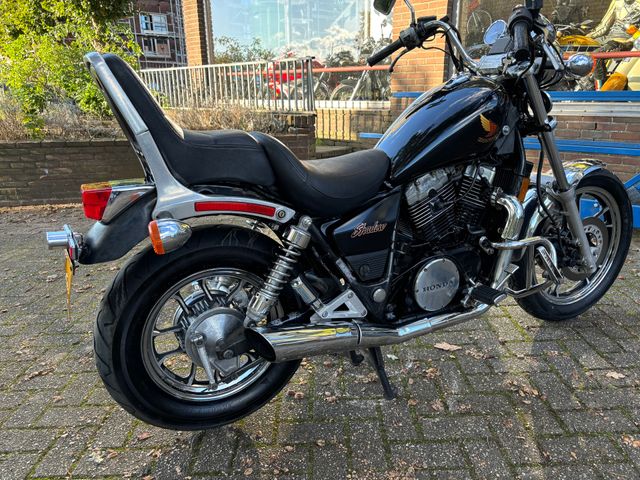 honda - vt-700-c-shadow