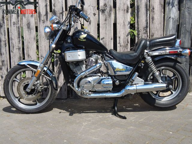 honda - vt-700-c-shadow