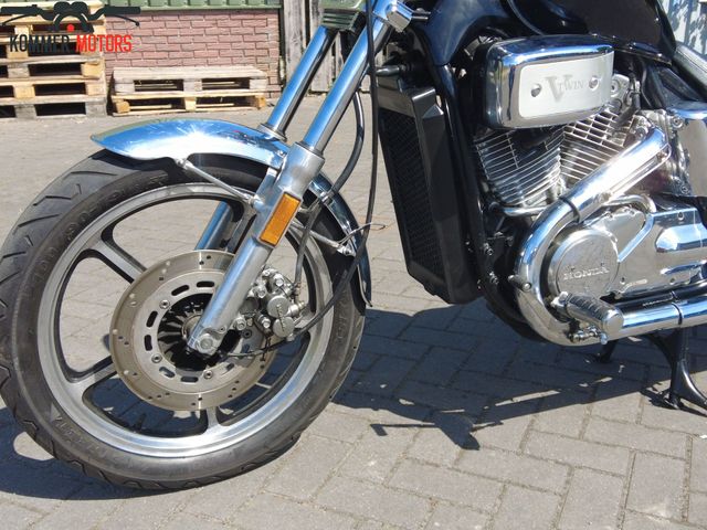 honda - vt-700-c-shadow