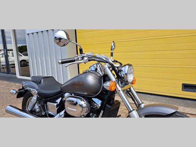 honda - vt-750--dc-black-widow
