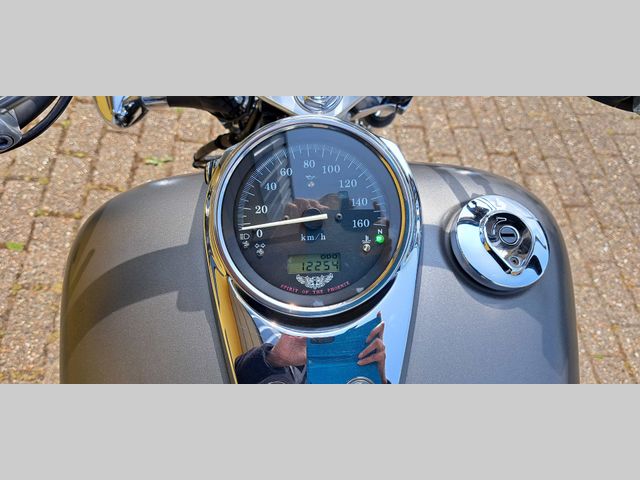 honda - vt-750--dc-black-widow