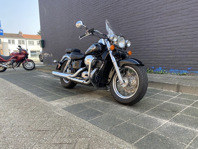 honda - vt-750-c2-shadow-ace