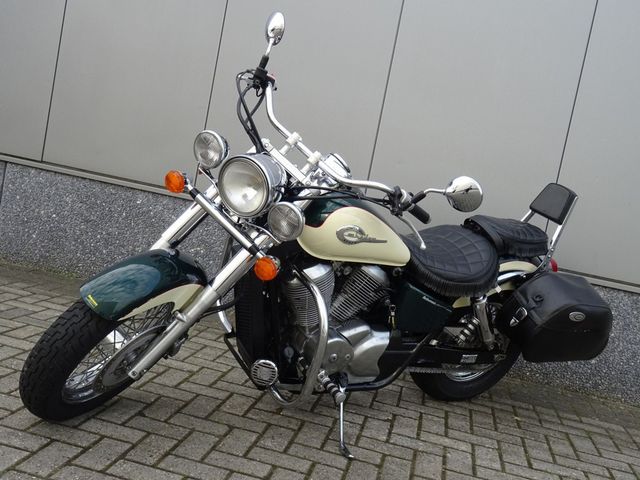 honda - vt-750-c2-shadow-ace