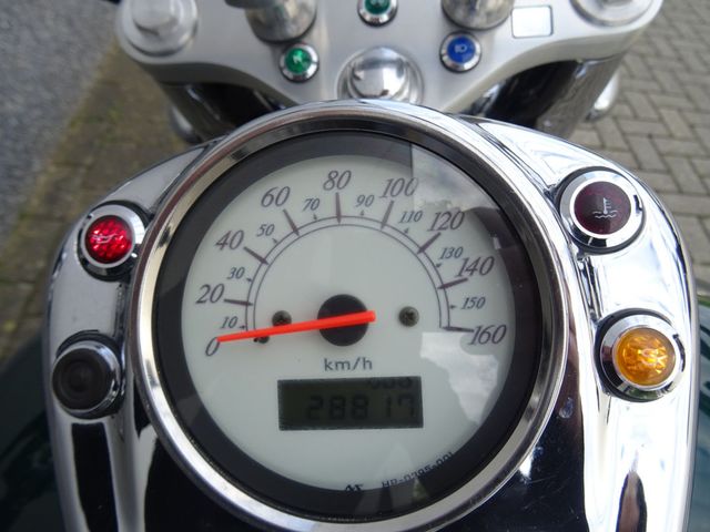 honda - vt-750-c2-shadow-ace