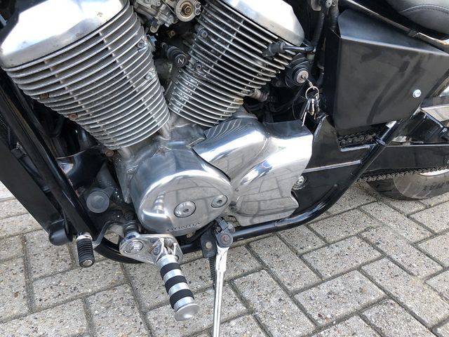honda - vt-750-c2-shadow-ace