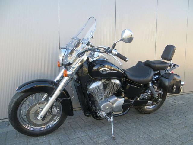 honda - vt-750-c2-shadow-ace