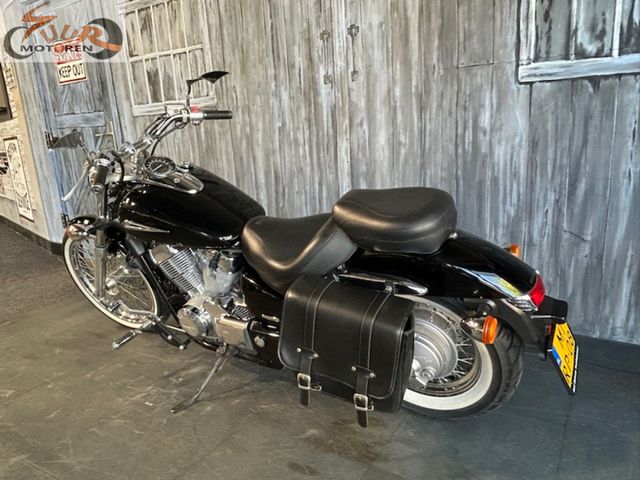 honda - vt-750-c2-shadow-ace