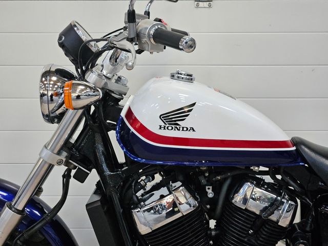 honda - vt-750-s-shadow