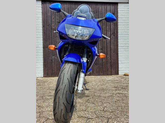 honda - vtr-1000-f-firestorm