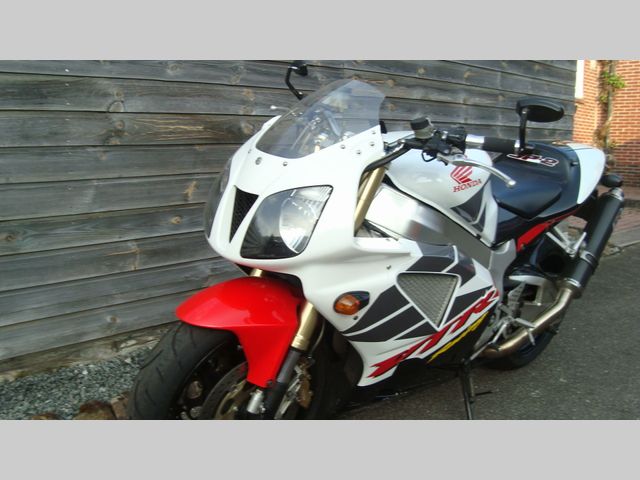 honda - vtr-1000-sp-2