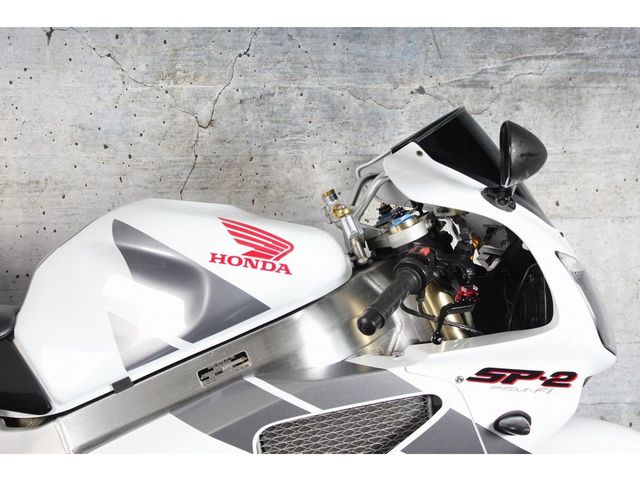 honda - vtr-1000-sp-2