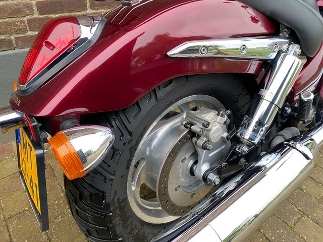 honda - vtx-1300