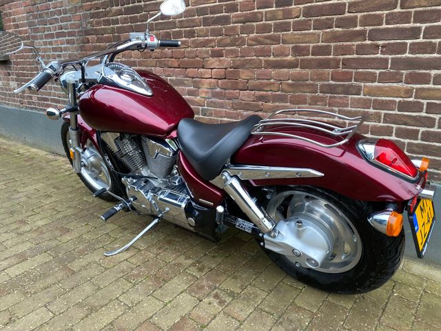 honda - vtx-1300