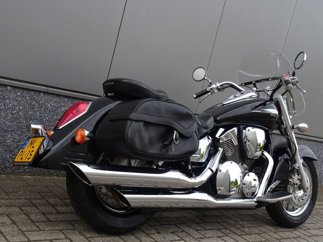honda - vtx-1300