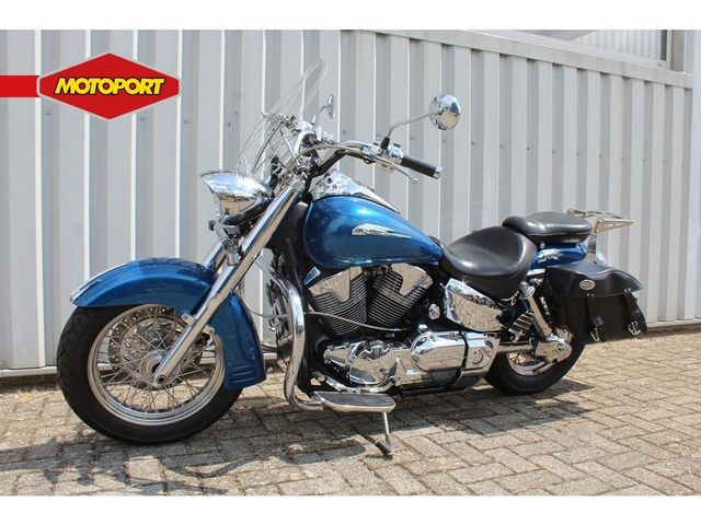 honda - vtx-1300