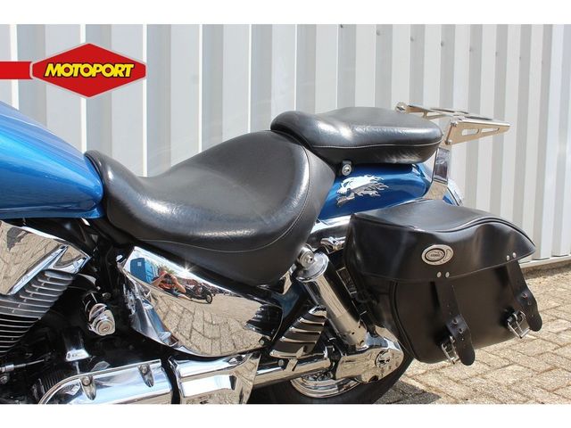 honda - vtx-1300