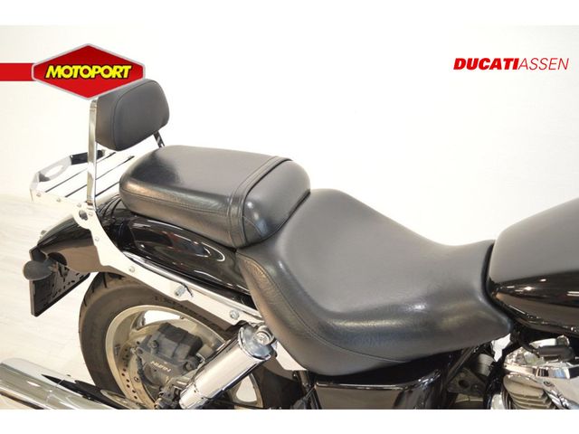 honda - vtx-1800