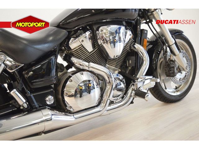 honda - vtx-1800