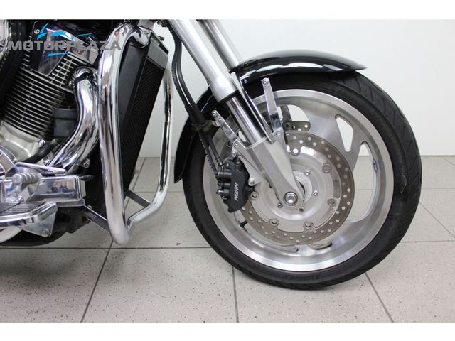 honda - vtx-1800