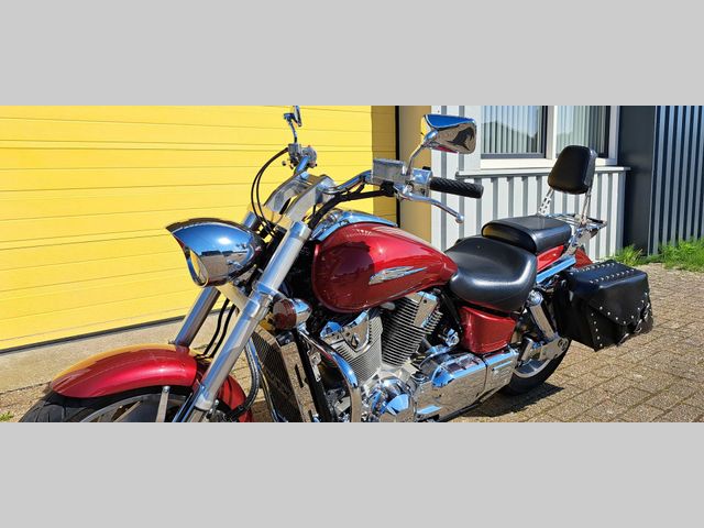 honda - vtx-1800