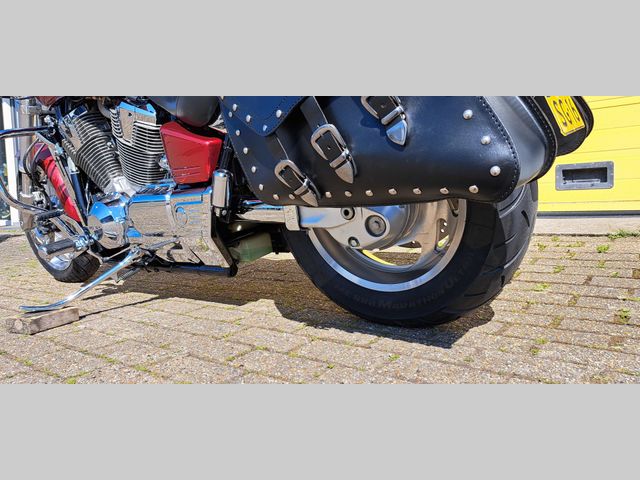 honda - vtx-1800