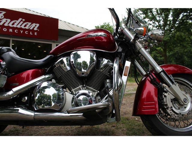 honda - vtx-1800