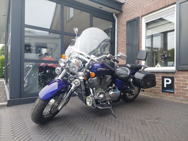 honda - vtx-1800