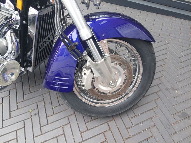 honda - vtx-1800