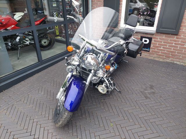 honda - vtx-1800