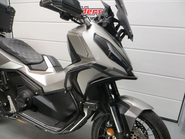 honda - x-adv