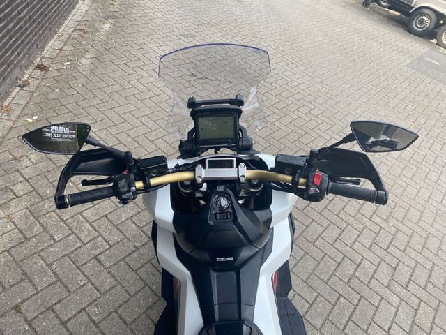 honda - x-adv