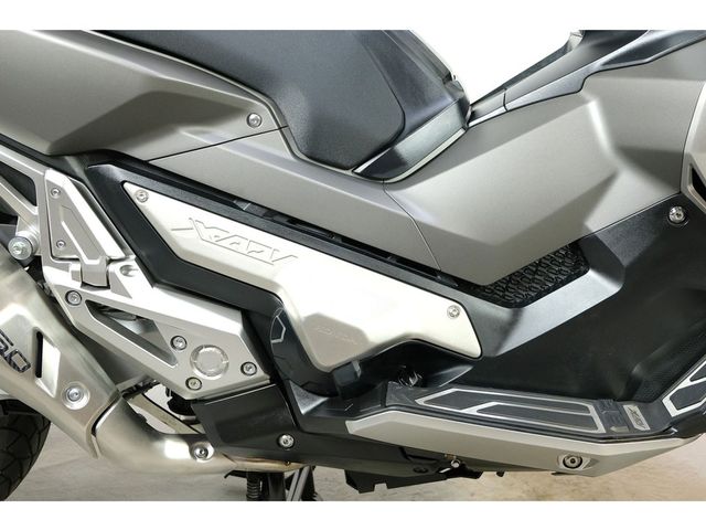 honda - x-adv