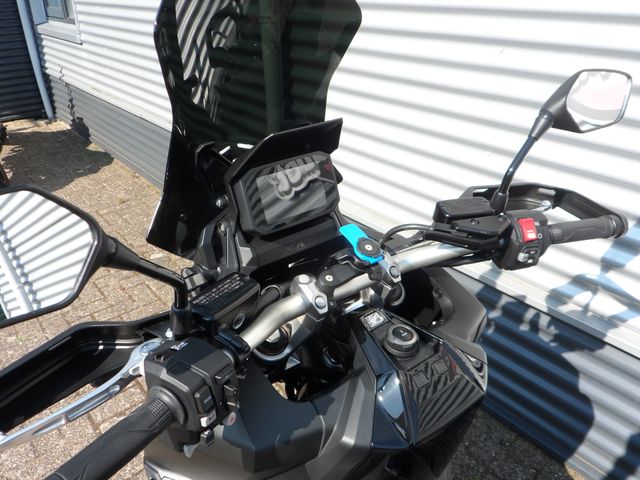 honda - x-adv