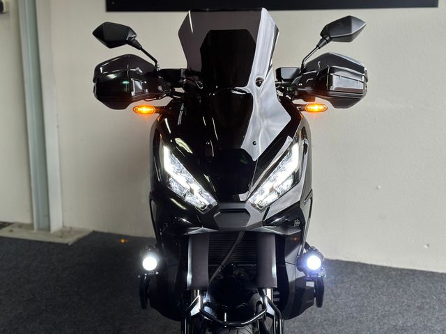 honda - x-adv