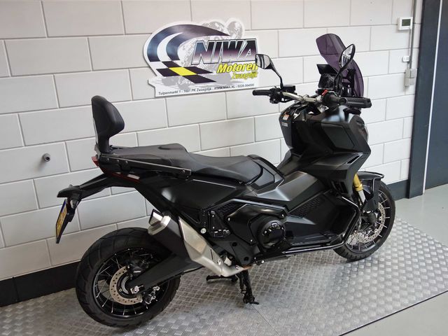 honda - x-adv