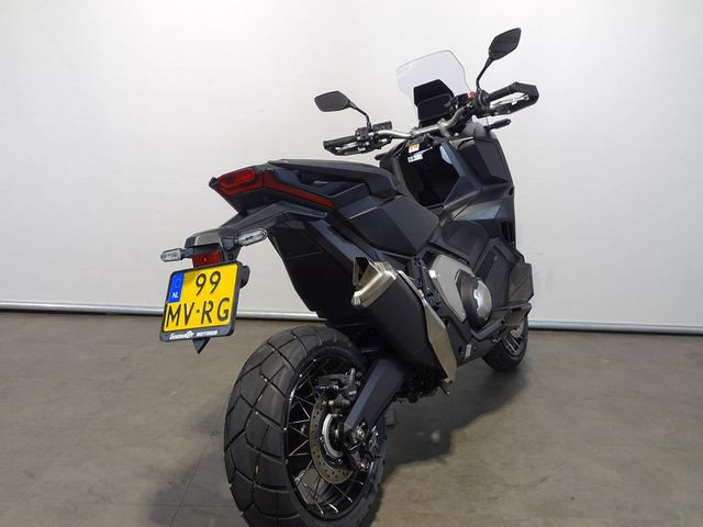 honda - x-adv