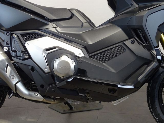 honda - x-adv