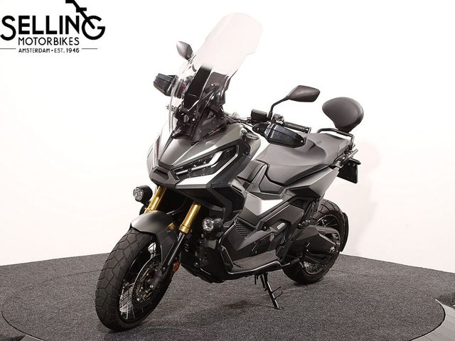 honda - x-adv