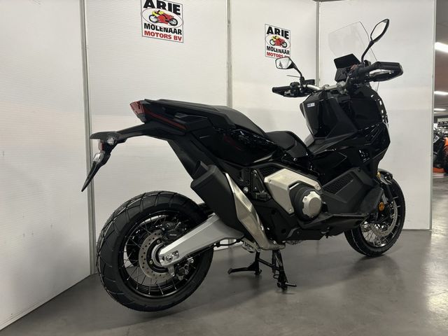 honda - x-adv