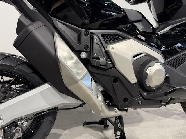 honda - x-adv