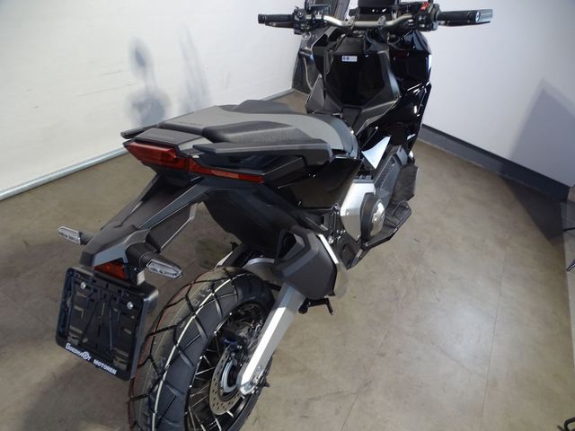 honda - x-adv