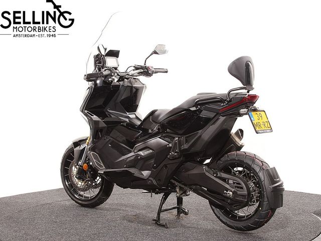 honda - x-adv