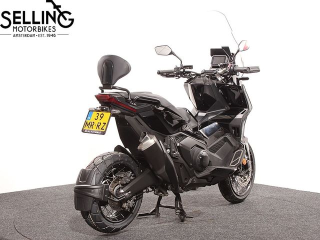 honda - x-adv