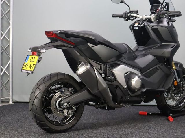 honda - x-adv