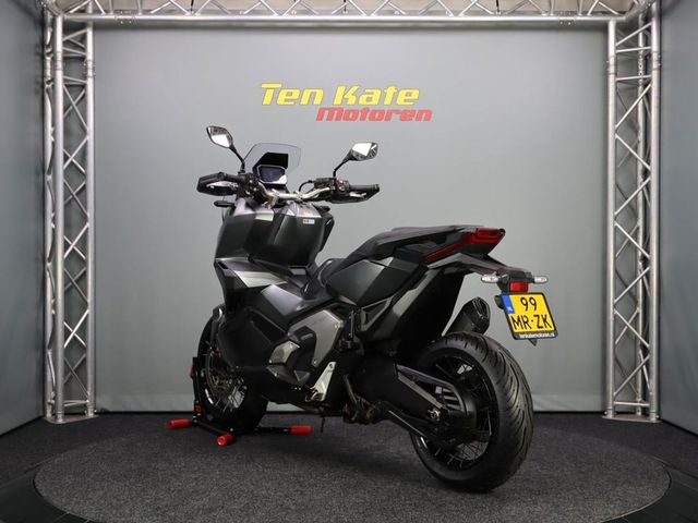 honda - x-adv